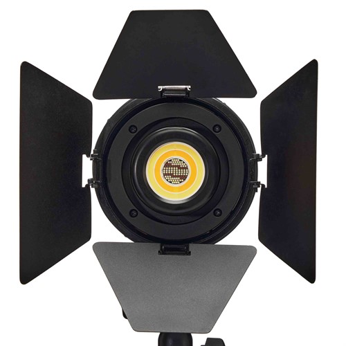 LED 100 C ensures true-to-life color reproduction