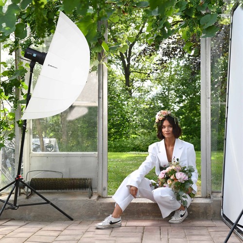 Elinchrom Wedding Kit On Location