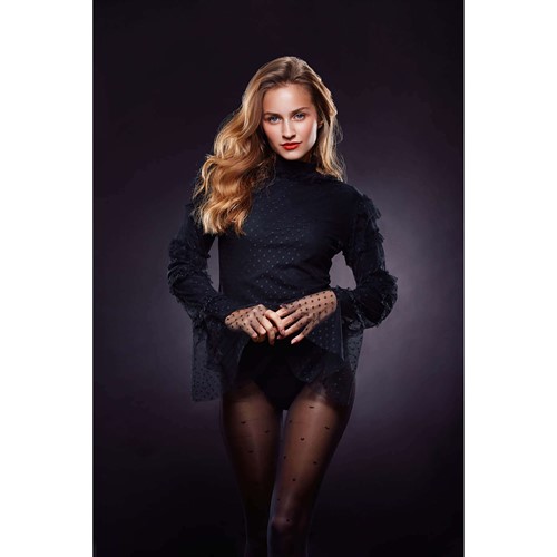 Silver Beauty Dish Photo: John Gress