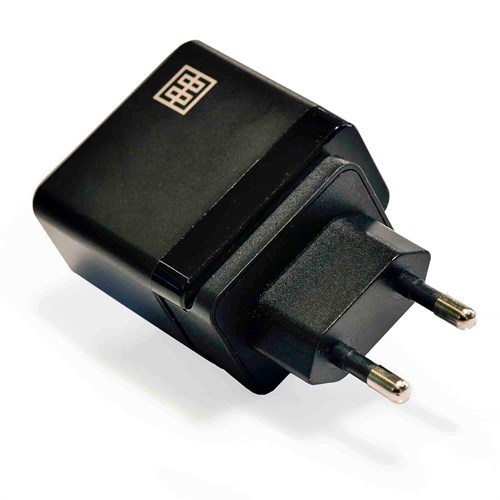 Compact small USB charger