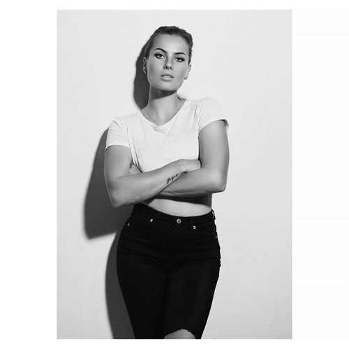 Bring the sunlight into the studio